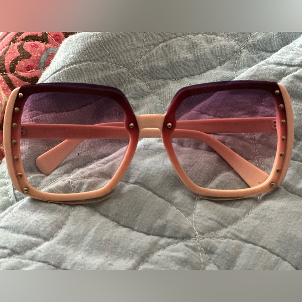 Pretty in Pink Christian Dior!